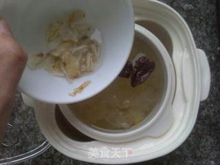 银耳百合红枣羹的做法步骤：6