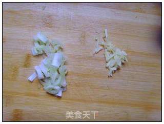 肉炒黄豆芽 。的做法步骤：3