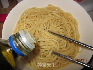 香肠意大利面的做法步骤：4