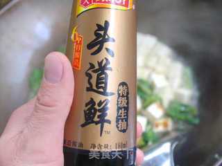 [生活的另一种滋味]清爽，清甜——油麦菜炖豆腐的做法步骤：7