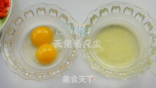 金银蛋卷炒饭的做法步骤:2