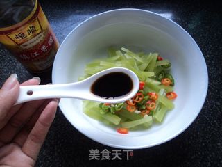 【爽脆莴笋心】的做法步骤:8