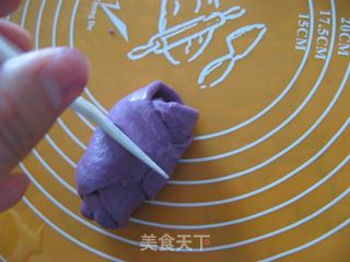 紫色诱惑——【紫薯玫瑰花馒头】的做法步骤:9