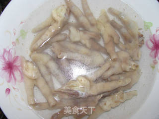 泡鸡脚的做法步骤:4