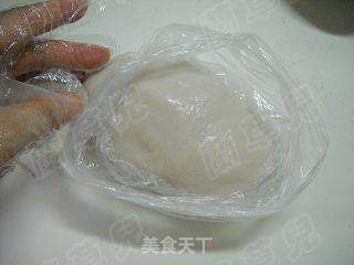 椰香紫薯芝麻冰皮的做法步骤:5