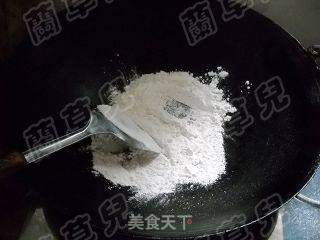 椰香紫薯芝麻冰皮的做法步骤:6