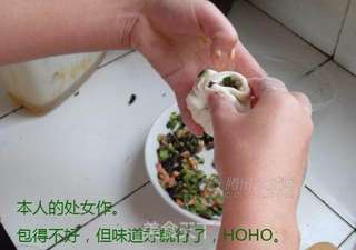 黄瓜包子(当然你也可以叫它黄瓜饺子)的做法步骤:2