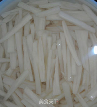 泡椒藕条的做法步骤:2