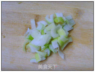 韭香鱼肉 。的做法步骤：3