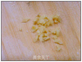 韭香鱼肉 。的做法步骤：4