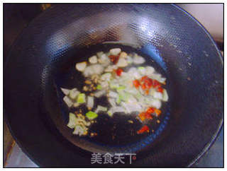 韭香鱼肉 。的做法步骤：7