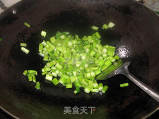 菜心粒鸡蛋炒饭的做法步骤:4