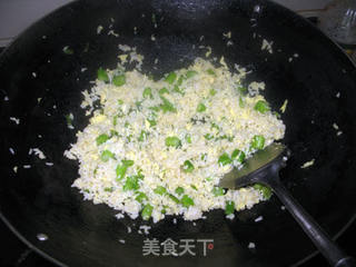 菜心粒鸡蛋炒饭的做法步骤:8