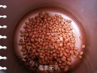 芹菜拌花生的做法步骤:3
