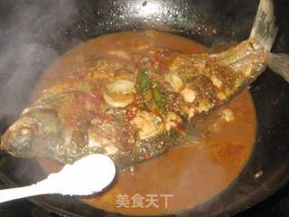 红油豆瓣酱烧鳊鱼的做法步骤:6