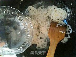 素炒藕片 。的做法步骤:6