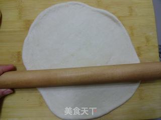 至尊鲜虾披萨的做法步骤：4