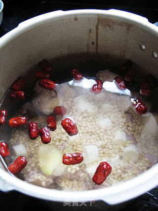 燕麦红枣山药汤的做法步骤:9