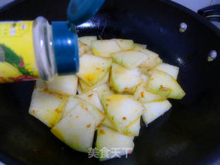 豆瓣酱炒冬瓜的做法步骤:6