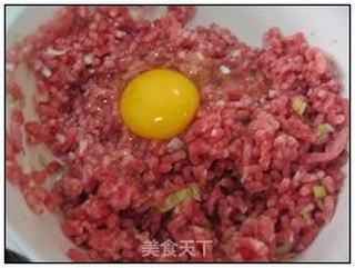 【老北京干炸肉丸子】口口满足的做法步骤：4