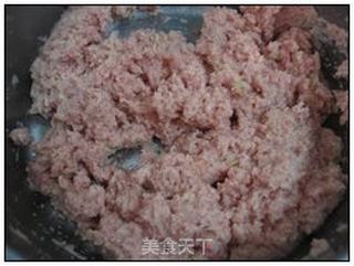 【老北京干炸肉丸子】口口满足的做法步骤:9