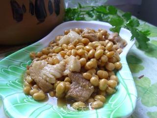 【电磁炉砂锅版】黄豆猪肉煲的做法步骤：6