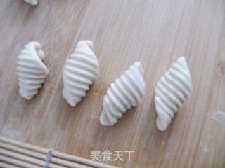 纯手工打造的贝壳面的做法步骤:4
