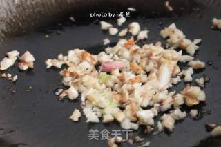 【生炒沙姜鸡】老一辈热衷的一道开胃驱寒传统菜的做法步骤:3