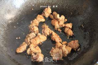 【生炒沙姜鸡】老一辈热衷的一道开胃驱寒传统菜的做法步骤:4