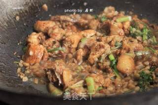 【生炒沙姜鸡】老一辈热衷的一道开胃驱寒传统菜的做法步骤:6