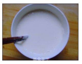 煎饼馃子 。的做法步骤:5