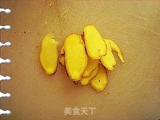 红绿豆粉肠豆腐汤的做法步骤：7