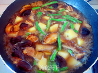 土豆豆角烧香菇的做法步骤:6