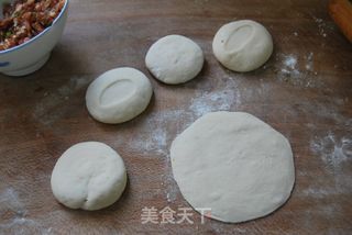用面粉做出的广东新春意头菜  ——【发财就手卷】的做法步骤：7