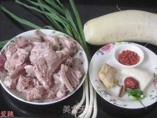 羊排萝卜汤的做法步骤：1