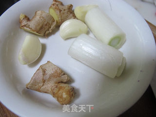 冬季养生菜:红薯炖牛腩的做法步骤:5
