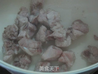 山药枸杞排骨汤的做法步骤:3