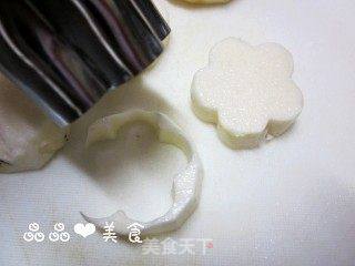 滋阴润肺的视觉美食——踏雪寻梅的做法步骤:4