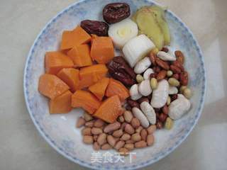 【冬季养生菜】—木瓜杂豆鸡肉煲的做法步骤：2