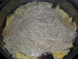 葱花鸡蛋面的做法步骤：8