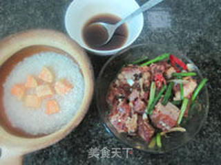 豉香排骨煲仔饭的做法步骤:2