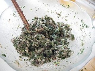 鸡汤荠菜馄饨的做法步骤:7