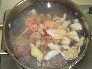 【冬季养生菜】小鸡炖蘑菇的做法步骤:5