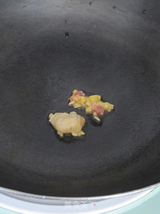 【冬季养生菜】木耳砂锅鸡的做法步骤：4