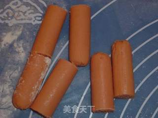 【下午茶轻松做】香酥小热狗的做法步骤：4