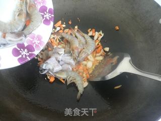 泰式黄梨炒饭的做法步骤：2