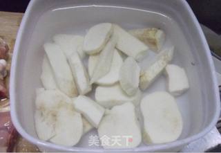 美味家常 鲜淮山鸡汤的做法步骤:3