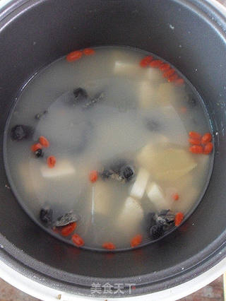 【冬季养生菜】山药乌鸡汤的做法步骤:7
