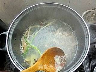 白胡椒猪肚汤的做法步骤：8