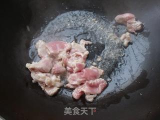 芦笋口蘑炒肉片的做法步骤：3